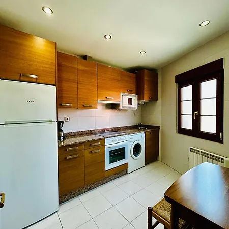La Botica Appartement Posada De Llanes