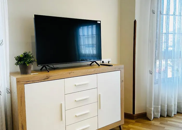 La Botica Posada De Llanes