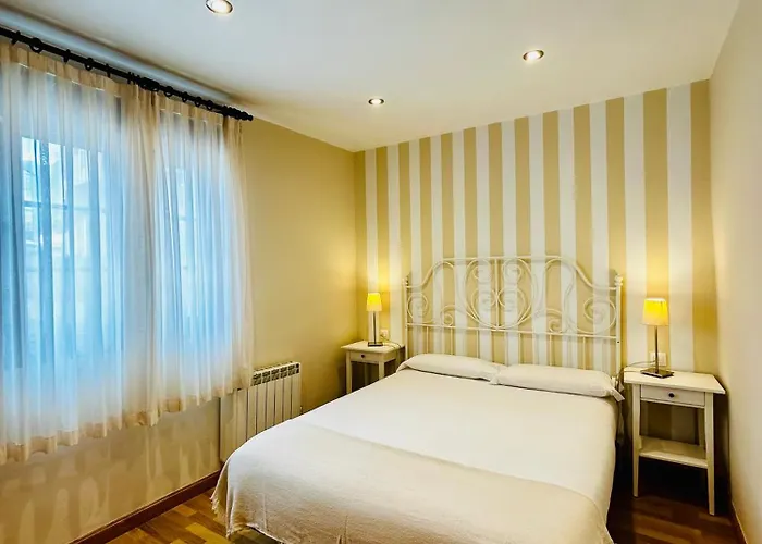 La Botica Apartment Posada De Llanes