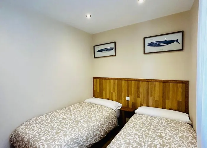 La Botica * Posada De Llanes